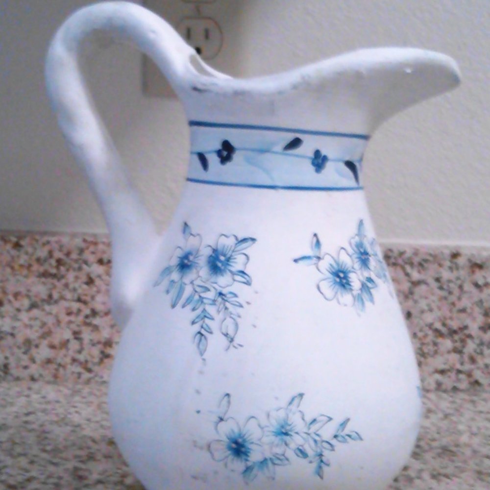 Floral Jug Blue Rose Ceramic Hosley Pottery 9 X18 - Picture 3 of 6